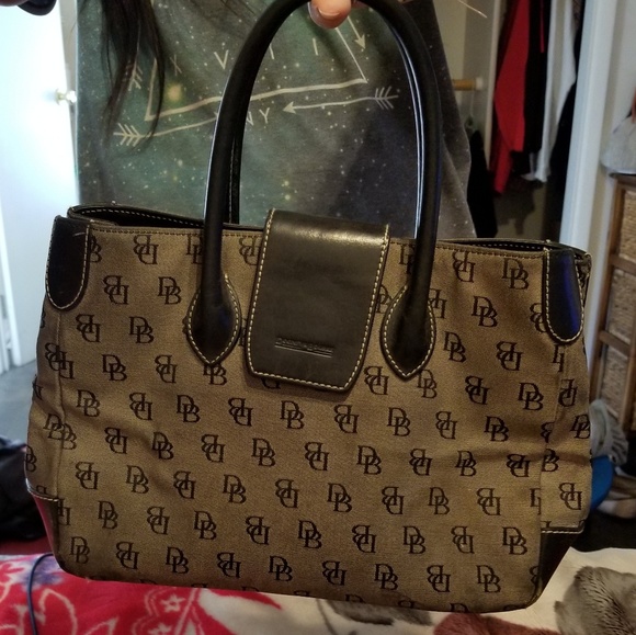 Dooney & Burke bag - Picture 1 of 8